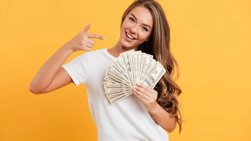 6 Zodiac Signs Set for Surprise Cash Windfalls in May